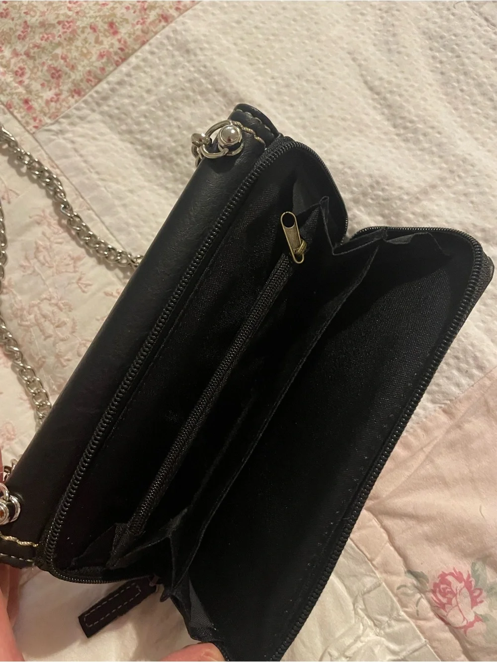 Born Concepts wallet on a chain